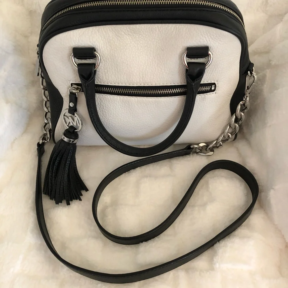Michael Kors Black White Pebbled Leather Medium Knox Tassel Satchel. - Picture 10 of 15